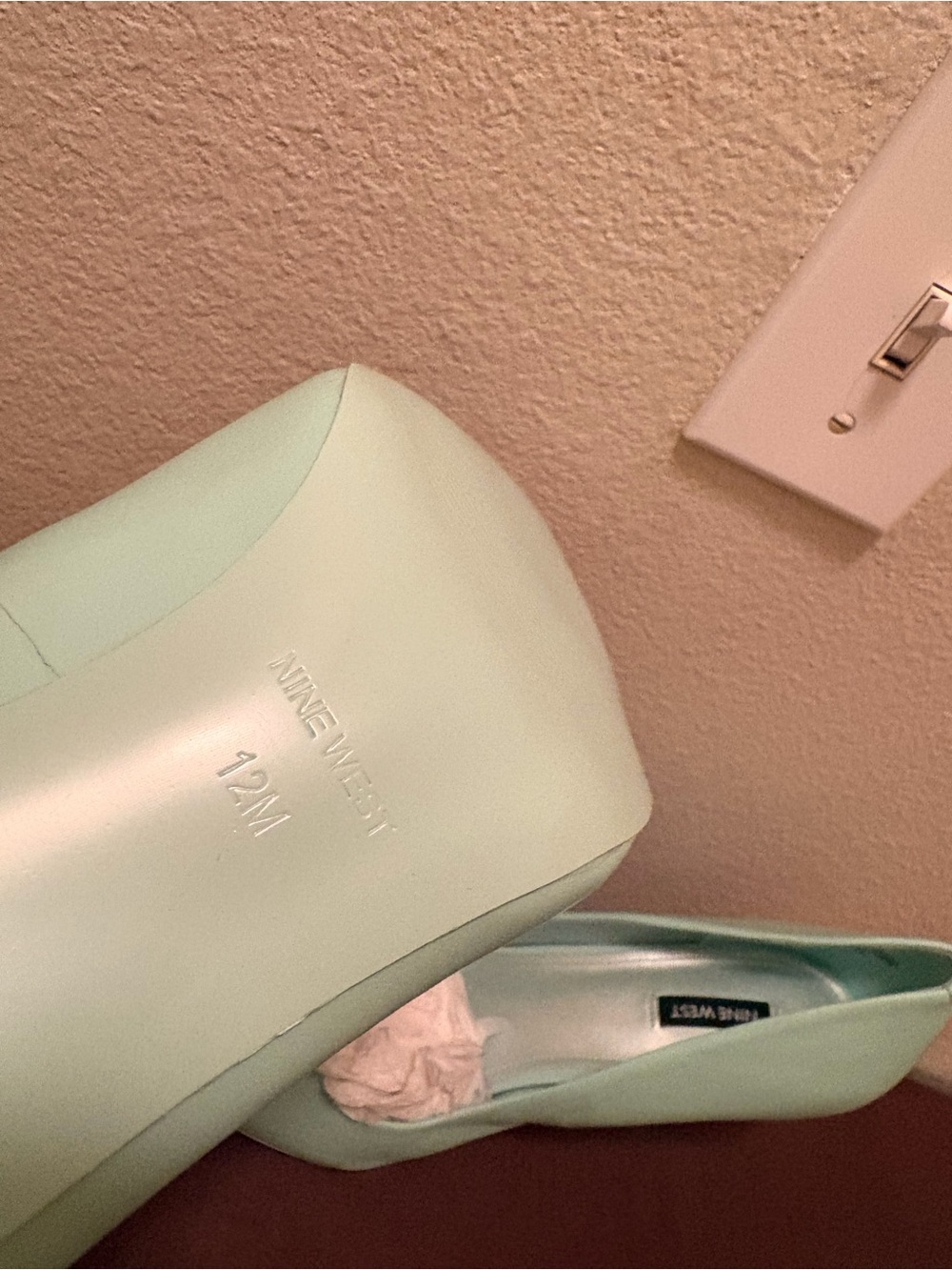 New with box Nine west mint  Green pumps size 11 pumps - Picture 3 of 5